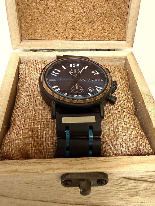 Wood watch Pilot  box with a wooden watch inside